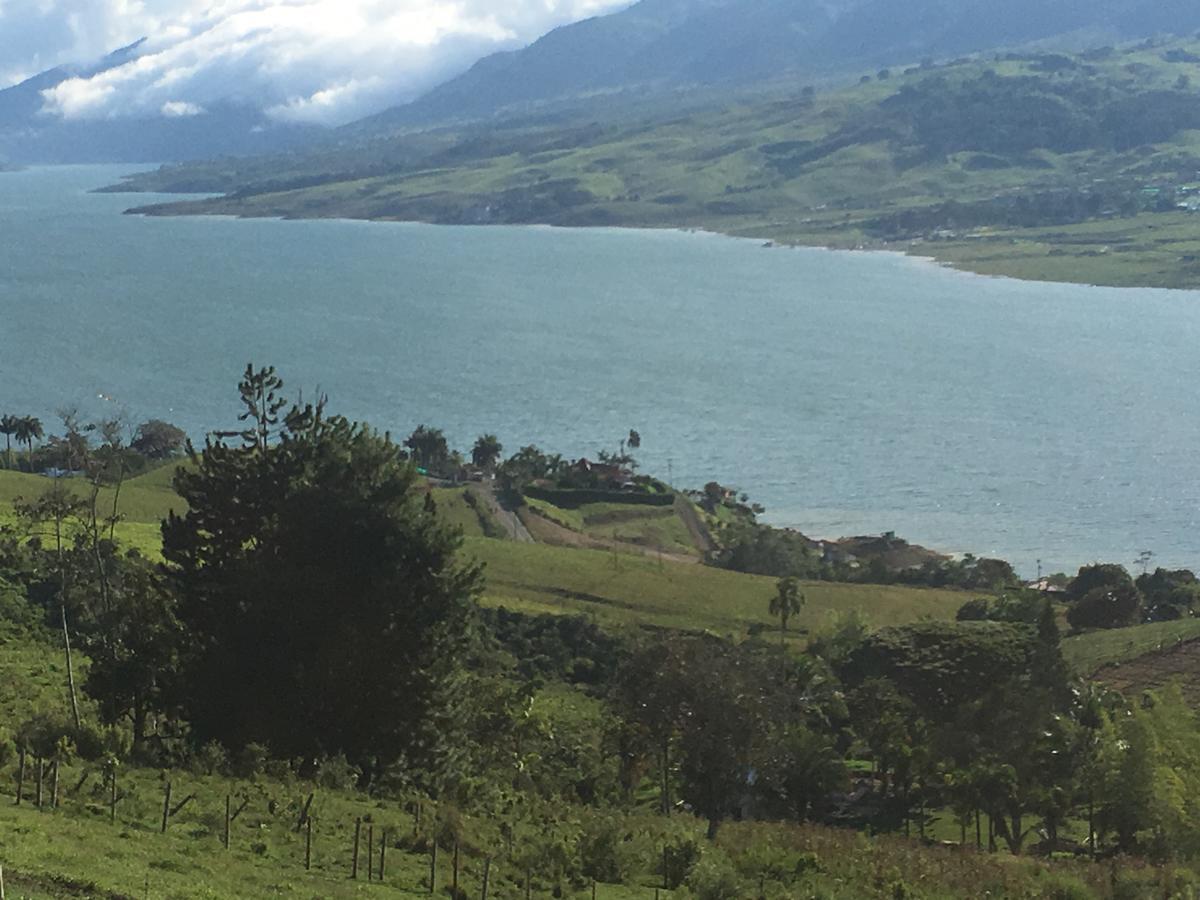 فيلا La Cabana Del Lago كاليما المظهر الخارجي الصورة